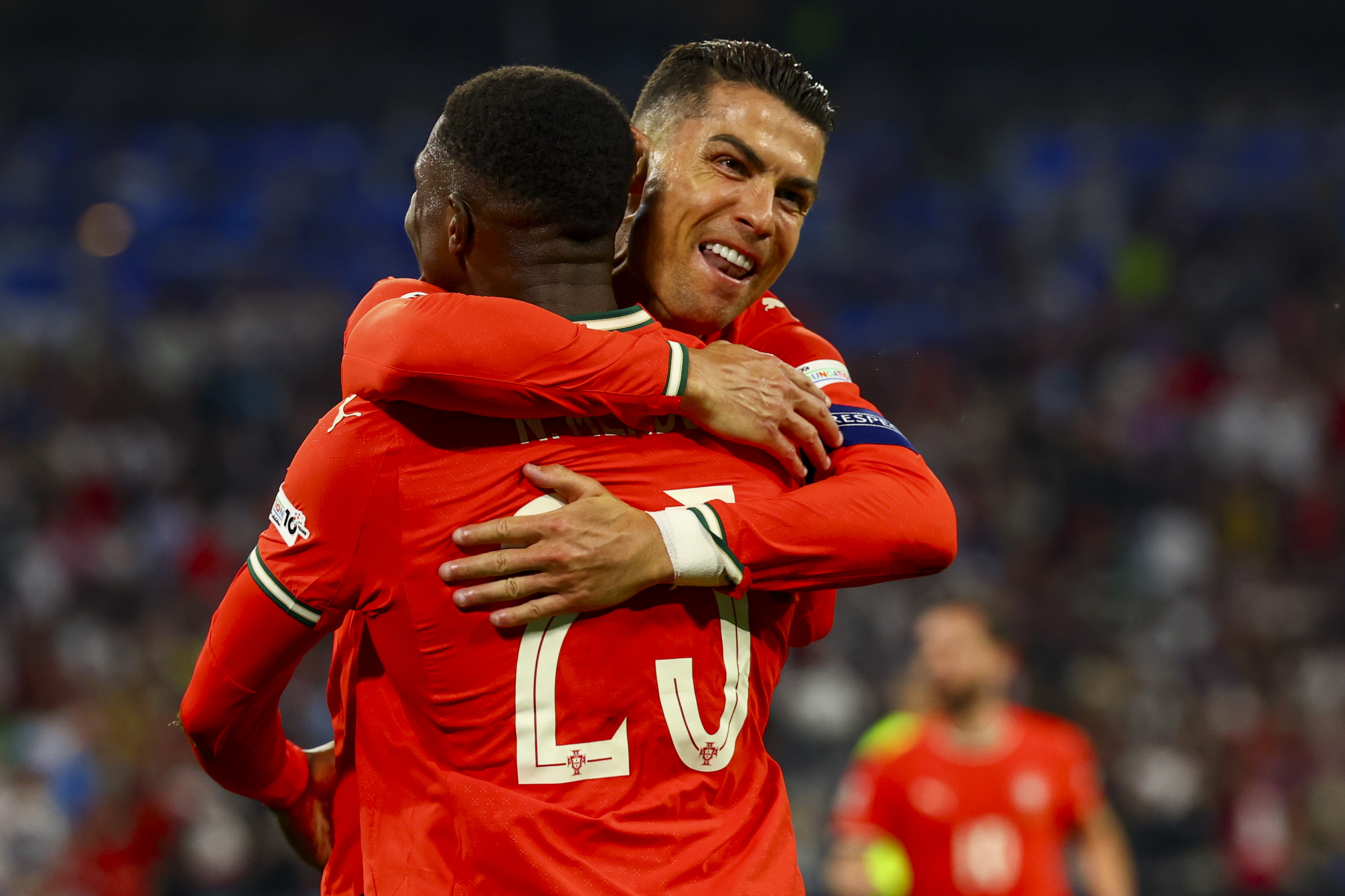 关于葡萄牙小胜保加利亚晋级欧国联半决赛的信息 关于葡萄牙小胜保加利亚晋级欧国联半决赛的信息