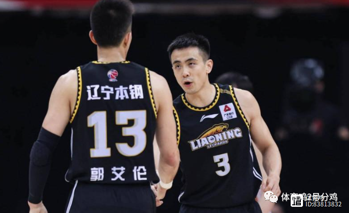 包含战术调整成功，球队获得关键胜利的词条