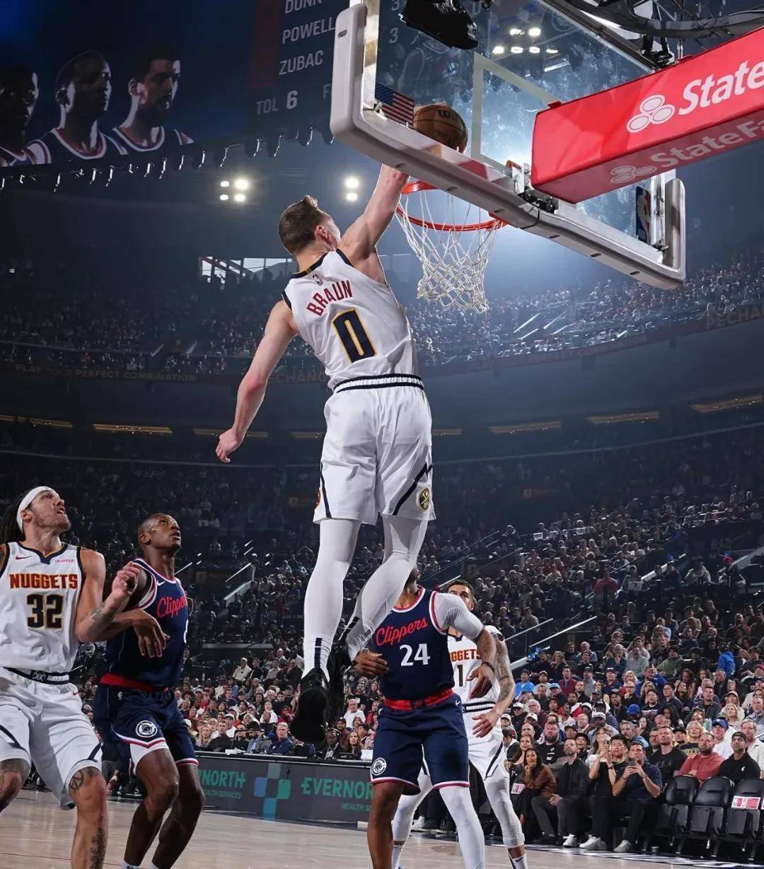 独行侠完胜掘金，布拉德利高光表现的简单介绍