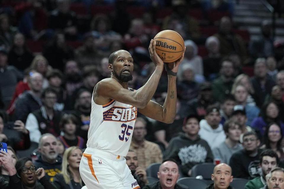 包含公牛翻盘意大利男篮，杜兰特爆发神勇的词条