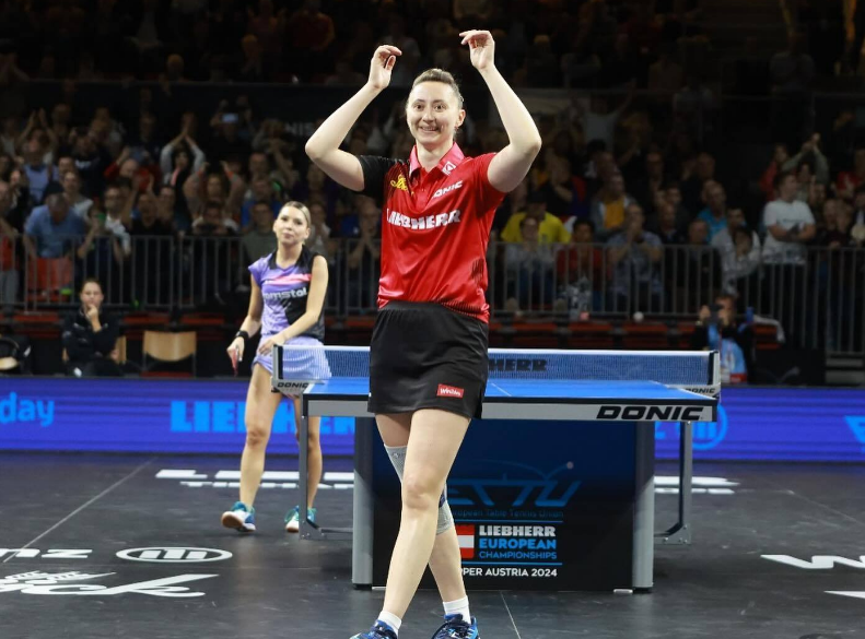 包含英国乒乓球队爆冷奥地利乒乓球队，奥恰洛夫惊艳世界的词条