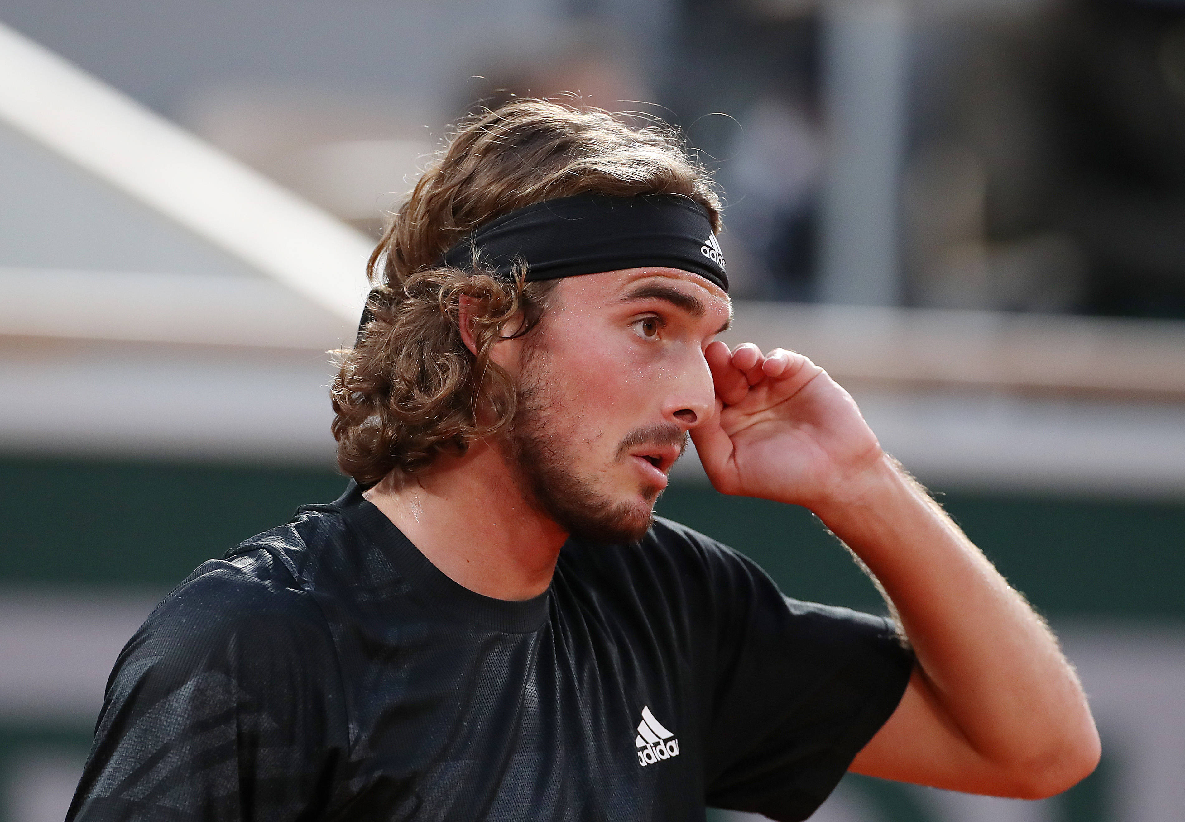 关于欧洲网球队轻取法国网球队，西西帕斯关键制胜的信息