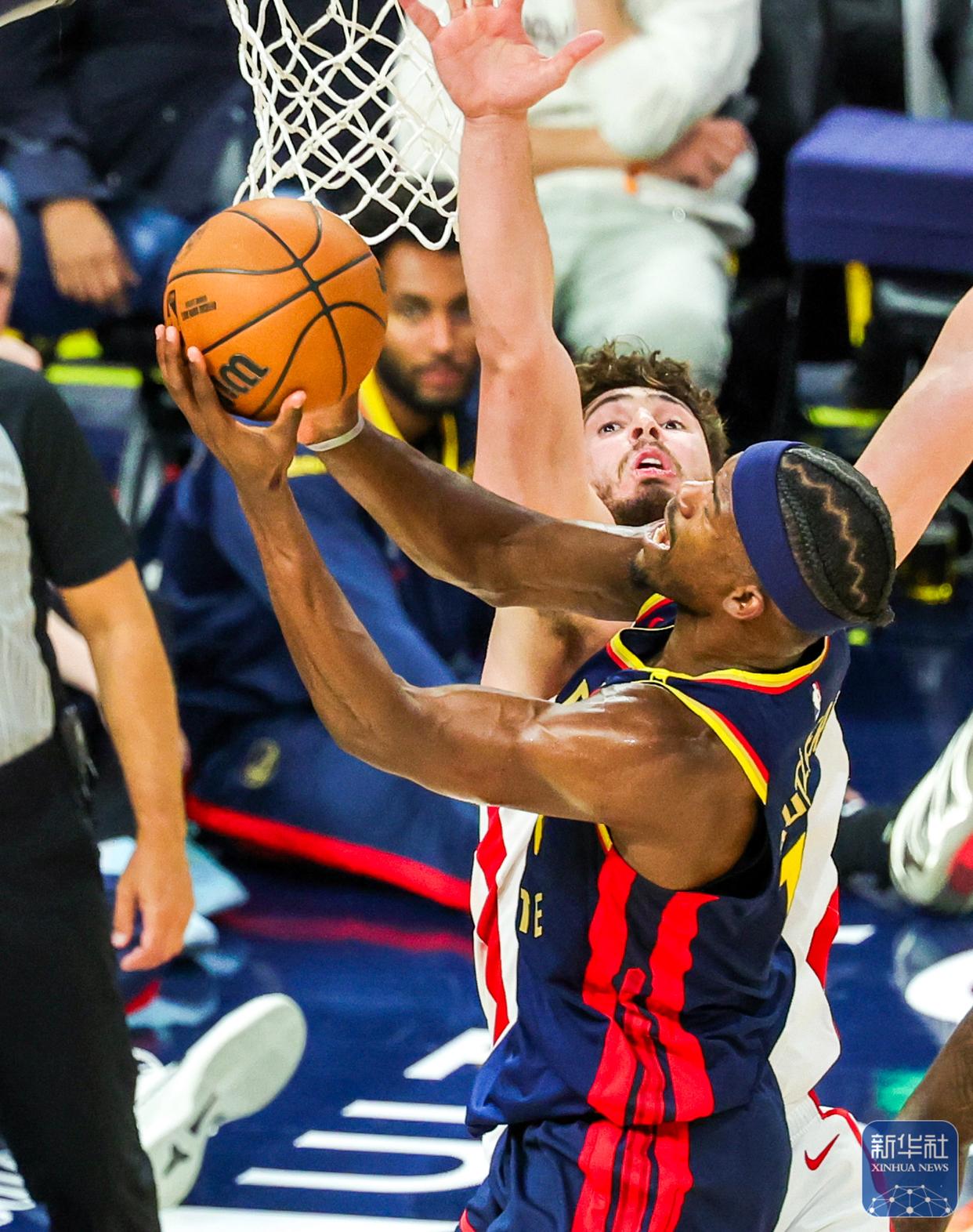 勇士B队鏖战火箭，费沃斯打破历史纪录
