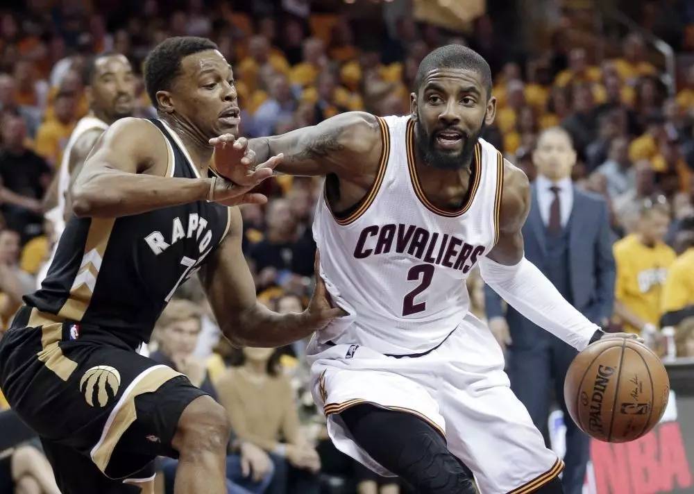 四川队翻盘马刺,欧文点燃赛场 四川队翻盘马刺,欧文点燃赛场