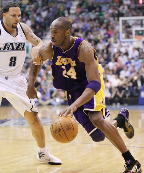 欧洲球员突围科比继续传授经验