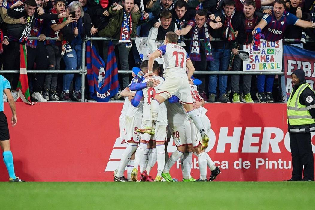 欧洲国家队实力对抗，比拼场上如火如荼的简单介绍