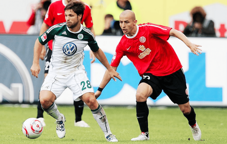 包含沃尔夫斯堡击败强敌，实力得到肯定的词条