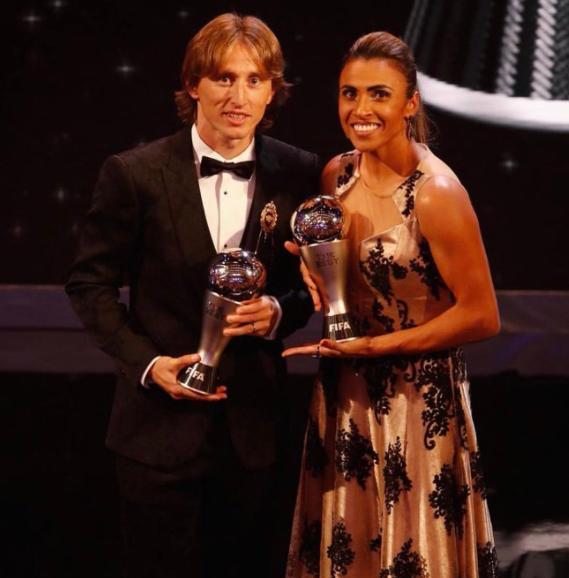 韩国翻盘哥伦比亚,莫德里奇一己之力扛起全队的简单介绍 韩国翻盘哥伦比亚,莫德里奇一己之力扛起全队的简单介绍