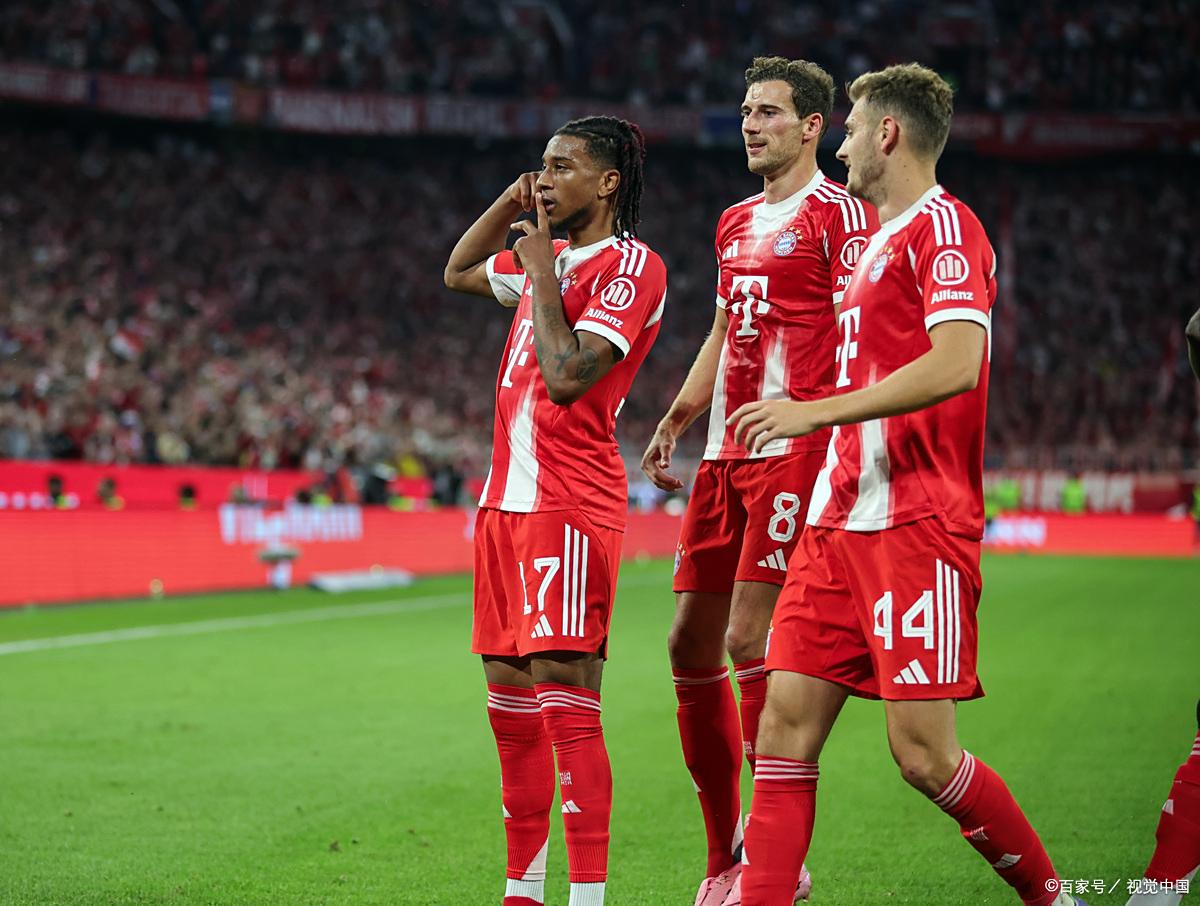 奥格斯堡客场力克弗赖堡，取得胜利